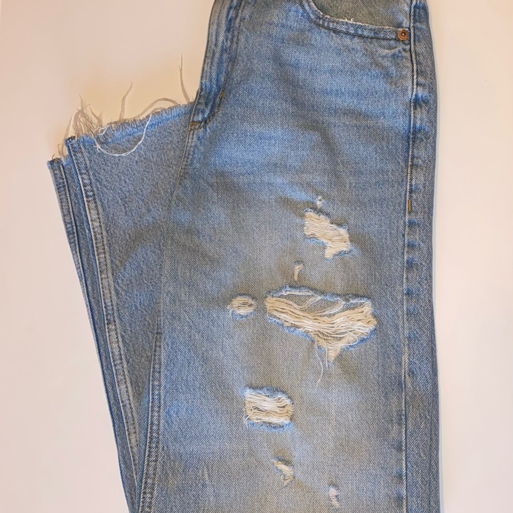 Dynamite Women's Light Blue Ripped Straight Leg Jeans